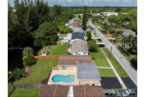 6620 NW 21st St, Sunrise, FL 33313, Sold 09/25/24