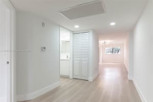 1200 SW 137th Ave APT 112E, Pembroke Pines, FL 33027, Sold 12/20/24
