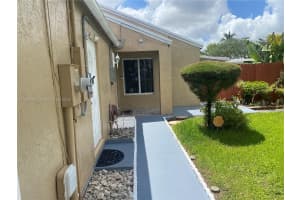 2460 SW 85th Ave, Miramar, FL 33025, Sold 04/09/25