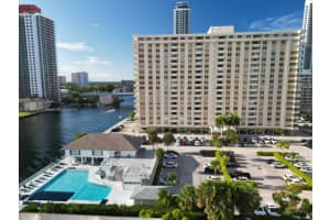 1833 S Ocean Dr APT 1803, Hallandale Beach, FL 33009, Sold 12/05/24