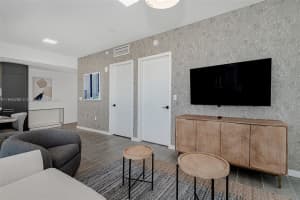 227 NE 2nd St #2502, Miami, FL 33132, Sold 03/14/25