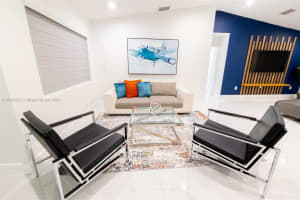 233 SW 136th Pl, Miami, FL 33184, Sold 10/16/24