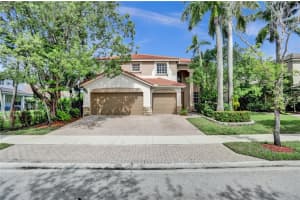 1041 Nandina Dr, Weston, FL 33327, Sold 01/02/25