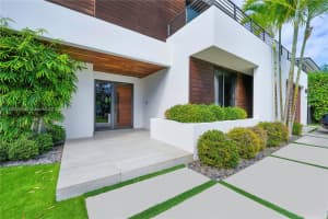 7900 SW 54th Ave, Miami, FL 33143 - MLS#A11649349