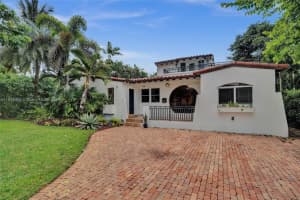 4664 SW 14th St, Miami, FL 33134, Sold 01/30/25