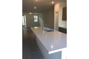 7865 NW 104th Ave #22, Doral, FL 33178, Sold 11/26/24