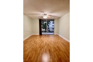 8245 Lake Dr APT 305, Doral, FL 33166, Sold 11/18/24