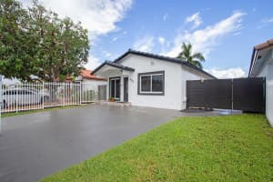 8869 NW 112th St, Hialeah, FL 33018, Sold 09/30/24