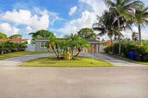 6980 Scott St, Hollywood, FL 33024, Sold 01/21/25