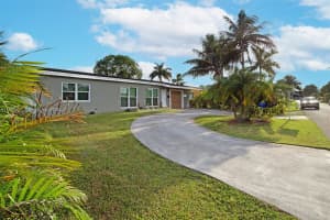 6980 Scott St, Hollywood, FL 33024, Sold 01/21/25