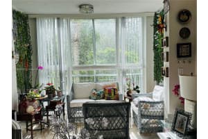 9725 NW 52nd St APT 212, Doral, FL 33178, Sold 10/18/24