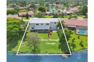 5711 Meadhaven St, Davie, FL 33331, Sold 10/04/24