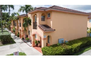 10652 NW 87th Ct, Hialeah, FL 33018, Sold 11/01/24