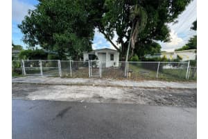 1424 NW 73rd St, Miami, FL 33147, Sold 12/06/24