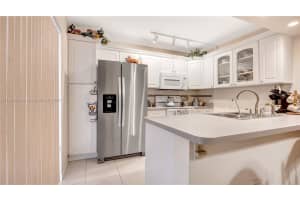 1302 SW 120th Way, Davie, FL 33325, Sold 11/08/24