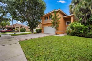 14672 Vista Luna Dr, Davie, FL 33325, Sold 12/30/24