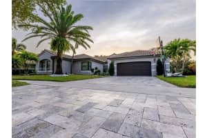 180 Montclaire Dr, Weston, FL 33326, Sold 10/07/24