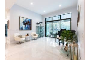180 Montclaire Dr, Weston, FL 33326, Sold 10/07/24