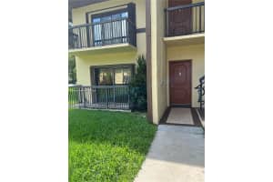 7985 SW 86th St APT 404, Miami, FL 33143, Sold 11/22/24