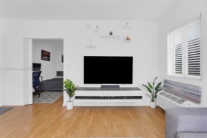 1027 Euclid Ave #12, Miami Beach, FL 33139, Sold 11/05/24