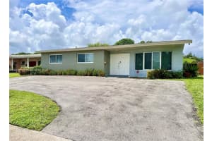2210 N 54th Ave, Hollywood
