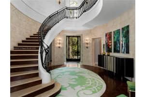 6915 Valencia Dr, Miami Beach, FL 33109, Sold 12/26/24