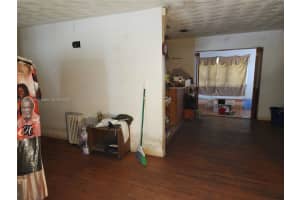 2530 NW 111th St, Miami, FL 33167, Sold 10/01/24