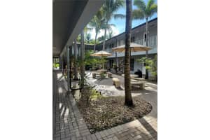 105 NE 12th Ave APT 5, Hallandale Beach, FL 33009, - MLS#A11650089