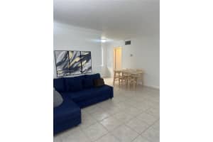 105 NE 12th Ave APT 5, Hallandale Beach, FL 33009, - MLS#A11650089
