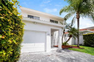 927 SE 13th Rd, Homestead, FL 33035, Sold 01/24/25