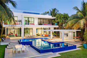 5004 N Bay Rd, Miami Beach