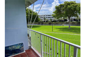7580 SW 82nd St APT F215, Miami, FL 33143, Sold 10/16/24