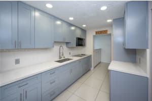 2801 NW 13th St APT D, Miami, FL 33125, Sold 12/02/24