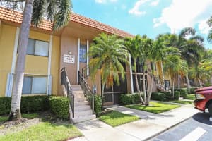 437 Lakeview Dr APT 102, Weston, FL 33326, Sold 11/26/24