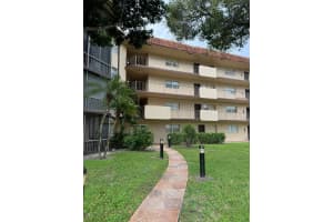 6200 S Falls Cir Dr, Lauderhill, FL 33319, Sold 01/02/25