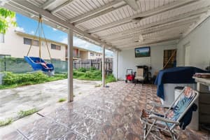 1460 W 43rd Pl APT 105, Hialeah, FL 33012, Sold 03/10/25