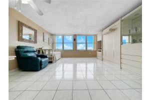 2899 Collins Ave APT 1150, Miami Beach, FL 33140, Sold 04/25/25