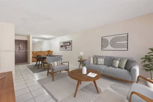 9678 Fontainebleau Blvd APT 209, Miami, FL 33172, Sold 11/22/24