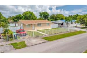 11481 SW 197th St, Miami, FL 33157, Sold 10/03/24