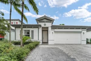 2864 NE 1st Dr, Homestead, FL 33033, Sold 12/05/24
