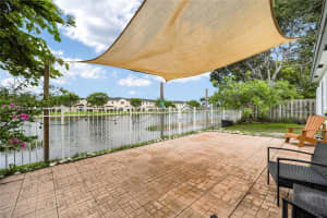 2864 NE 1st Dr, Homestead, FL 33033, Sold 12/05/24