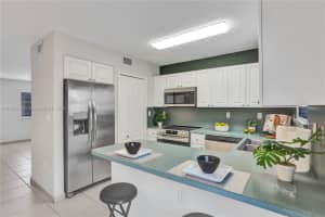 17326 NW 74th Ave, Hialeah, FL 33015, Sold 10/16/24