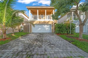3211 SE 2nd Dr, Homestead, FL 33033, Sold 10/28/24