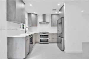 6811 SW 80th St, Miami, FL 33143, Sold 11/15/24