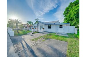 725 NW 15th Ct, Pompano Beach, FL 33060, Sold 08/08/25