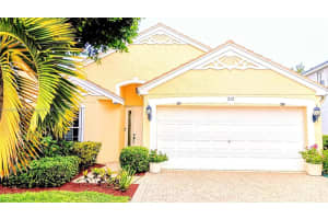 212 Berenger Walk, Royal Palm Beach, FL 33414, Sold 11/08/24