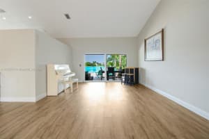 20051 NW 2nd St, Pembroke Pines, FL 33029, Sold 11/13/24