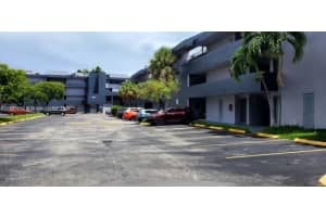 8841 W Flagler St APT 207, Miami, FL 33174, Sold 12/12/24