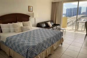 19201 Collins Ave #1036, Sunny Isles Beach, FL 33160, Sold 01/03/25