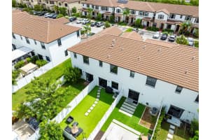 10490 W 32nd Ln, Hialeah, FL 33018, Sold 09/27/24